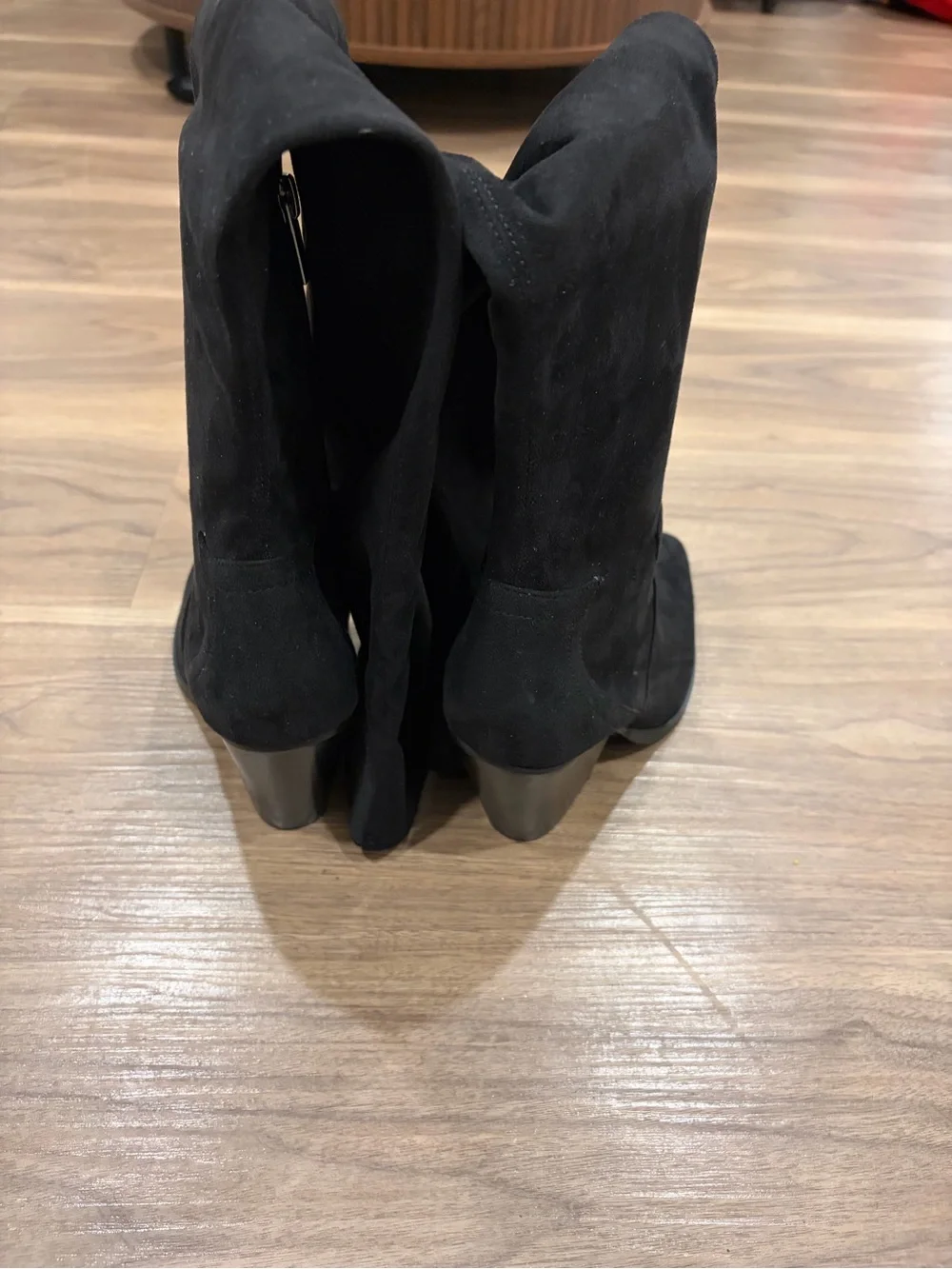 Marc Fisher classic black
